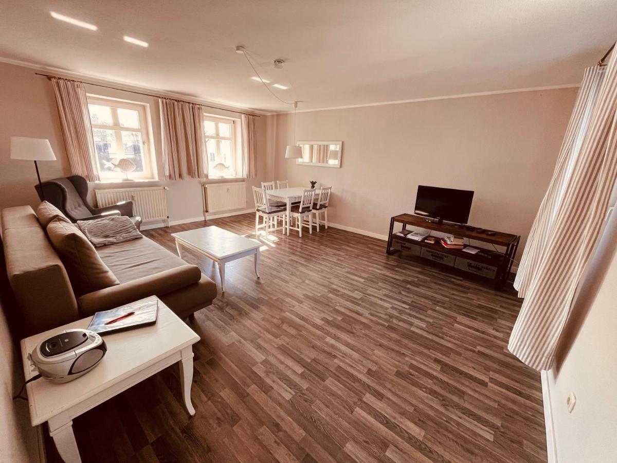 Ferienwohnung Strandeck - Inklusive Strandkorb In Den Sommermonaten Goehren  Exteriér fotografie